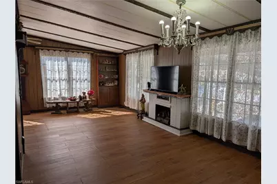 807 Holly Berry Ct, North Fort Myers, FL 33917 - Photo 2