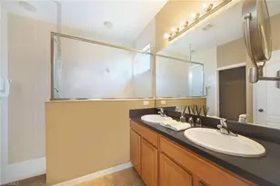 2518 Verdmont Ct, Cape Coral, FL 33991 - Photo 24