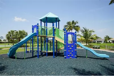 2518 Verdmont Ct, Cape Coral, FL 33991 - Photo 36