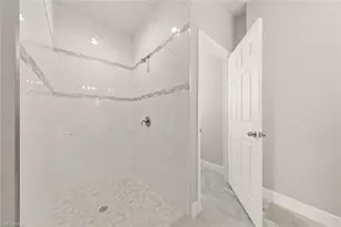 897 Iris Dr, North Fort Myers, FL 33903 - Photo 34