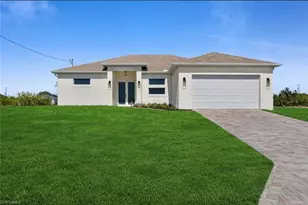 351 NE 25th St, Cape Coral, FL 33909 - Photo 2