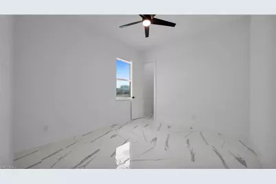 351 NE 25th St, Cape Coral, FL 33909 - Photo 30