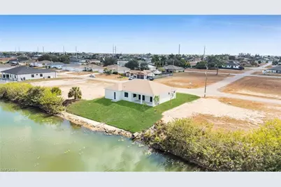 351 NE 25th St, Cape Coral, FL 33909 - Photo 34