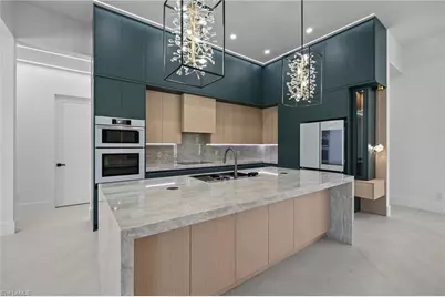 3535 SW 4th Ln, Cape Coral, FL 33991 - Photo 14