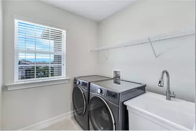 421 Coral Reef Pl, Cape Coral, FL 33993 - Photo 28