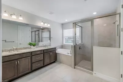 421 Coral Reef Pl, Cape Coral, FL 33993 - Photo 20