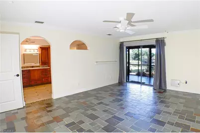 112 Pinebrook Dr, Fort Myers, FL 33907 - Photo 16