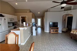 3446 NE 10th Ave, Cape Coral, FL 33909 - Photo 8