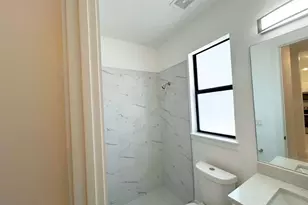 672 Chemstrand St E, Lehigh Acres, FL 33974 - Photo 6