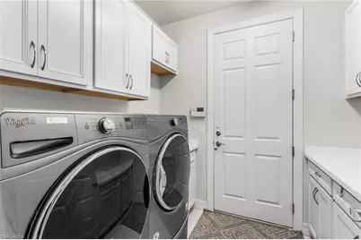 11719 Bowes Cir, Fort Myers, FL 33913 - Photo 30