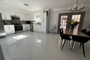 2729 53rd Terrace SW, Naples, FL 34116 - Photo 6