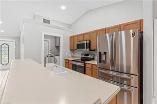 2004 NE 35th St, Cape Coral, FL 33909 - Photo 14