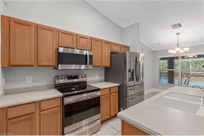 2004 NE 35th St, Cape Coral, FL 33909 - Photo 12