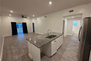 910/912 SW 7th Ct, Cape Coral, FL 33991 - Photo 6