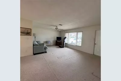3639 SE 8th Pl, Cape Coral, FL 33904 - Photo 14