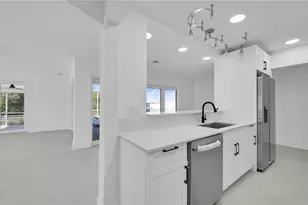 465 Donora Blvd, Fort Myers Beach, FL 33931 - Photo 8