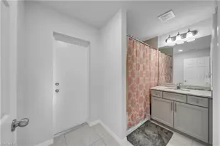 1430 SW 4th Ln, Cape Coral, FL 33991 - Photo 28