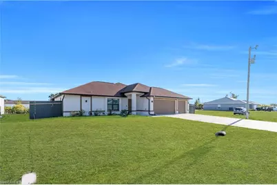 1430 SW 4th Ln, Cape Coral, FL 33991 - Photo 34