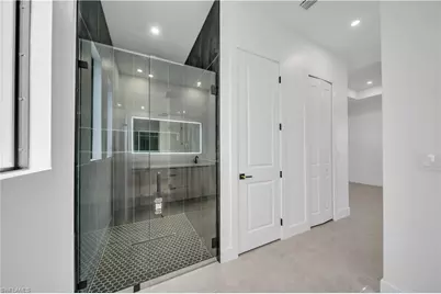 609 NE 11th Ter, Cape Coral, FL 33909 - Photo 26