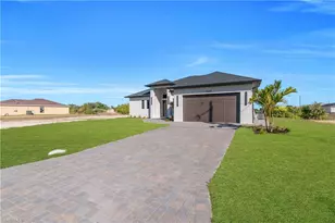 609 NE 11th Terrace, Cape Coral, FL 33909 - Photo 6