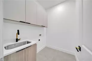 609 NE 11th Terrace, Cape Coral, FL 33909 - Photo 28