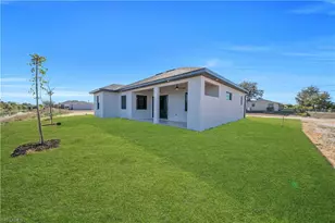 609 NE 11th Terrace, Cape Coral, FL 33909 - Photo 42