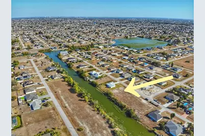 429 NW 14th St, Cape Coral, FL 33993 - Photo 2