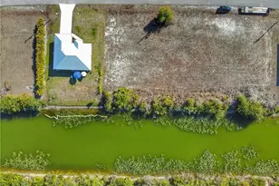 429 NW 14th St, Cape Coral, FL 33993 - Photo 16