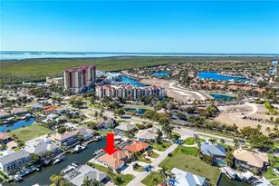 1524 SW 56th Terrace, Cape Coral, FL 33914 - Photo 4