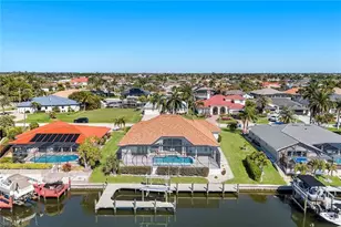 1524 SW 56th Terrace, Cape Coral, FL 33914 - Photo 8