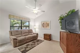 8340 Charter Club Cir, Fort Myers, FL 33919 - Photo 10