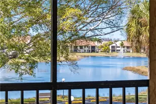 8340 Charter Club Cir, Fort Myers, FL 33919 - Photo 4