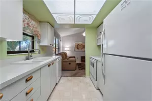 8340 Charter Club Cir, Fort Myers, FL 33919 - Photo 12