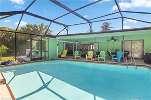 913 SE 26th Terrace, Cape Coral, FL 33904 - Photo 18