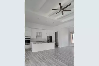 1132 SW 4th Ln, Cape Coral, FL 33991 - Photo 16