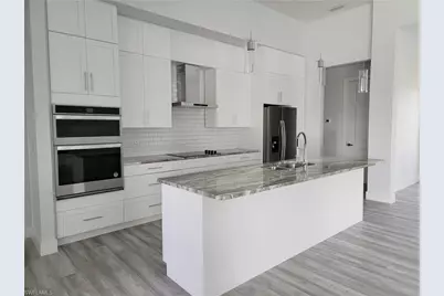 1132 SW 4th Ln, Cape Coral, FL 33991 - Photo 18