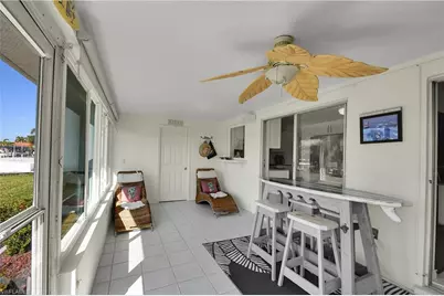 3018 SE 18th Pl, Cape Coral, FL 33904 - Photo 10