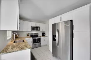 3018 SE 18th Pl, Cape Coral, FL 33904 - Photo 14