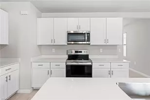 1150 Brooklands Dr, Fort Myers, FL 33905 - Photo 6