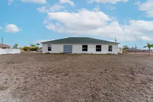 1240 NW 22nd Pl, Cape Coral, FL 33993 - Photo 24