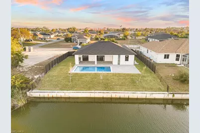 1105 SW 1st Ter, Cape Coral, FL 33991 - Photo 34