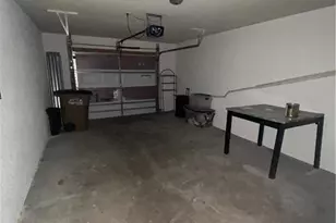 928 SW 39th Terrace, Cape Coral, FL 33914 - Photo 8