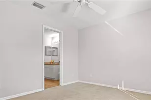 6078 Laurelwood Dr, Fort Myers, FL 33905 - Photo 12