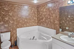 6078 Laurelwood Dr, Fort Myers, FL 33905 - Photo 28
