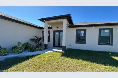 358 Charwood Ave S, Lehigh Acres, FL 33974 - Photo 4