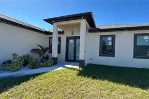 358 Charwood Ave S, Lehigh Acres, FL 33974 - Photo 4
