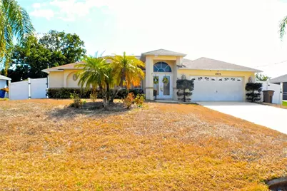 4915 Bywood St, Lehigh Acres, FL 33971 - Photo 2