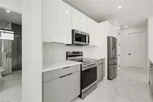 369 Woodburn Dr, Lehigh Acres, FL 33972 - Photo 6