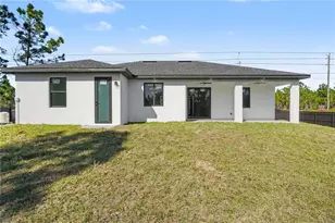 369 Woodburn Dr, Lehigh Acres, FL 33972 - Photo 24
