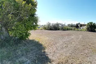 1616 SW 23rd Ct, Cape Coral, FL 33991 - Photo 2